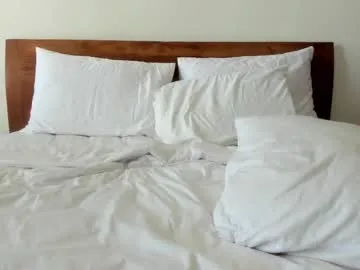 LexiLovin – webcam model profile photo Image 9