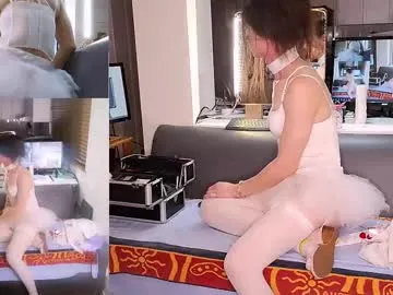 seraphina_leroux_lashes – webcam model profile photo Image 8