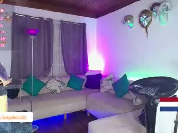 sexy_vania – webcam model profile photo Image 18