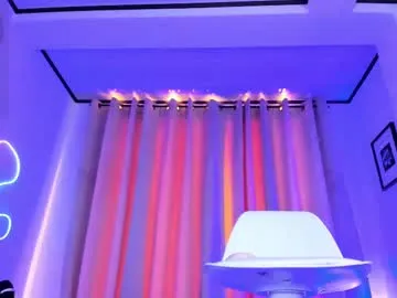 sexxxsirens – webcam model profile photo Image 6