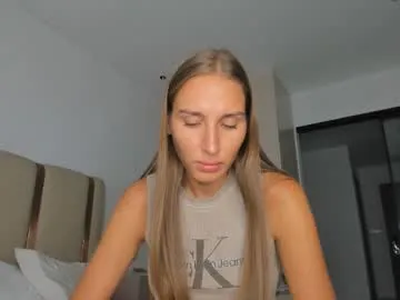 loving_ladies – webcam model profile photo Image 12