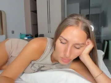 loving_ladies – webcam model profile photo Image 13