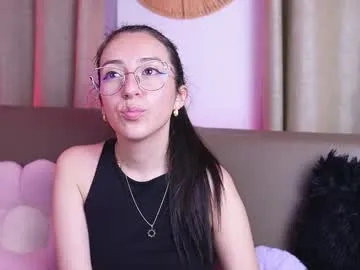 loving_ladies – webcam model profile photo Image 12