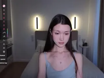 loving_ladies – webcam model profile photo Image 4