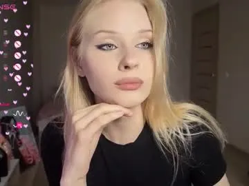 ChloeCerisse – webcam model profile photo Image 12