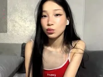 MayaLady – webcam model profile photo Image 5