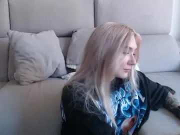 your_dolls – webcam model profile photo Image 15