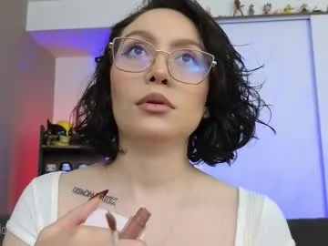 lilkimchii – webcam model profile photo Image 3