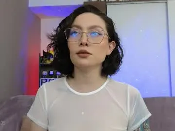 lilkimchii – webcam model profile photo Image 9