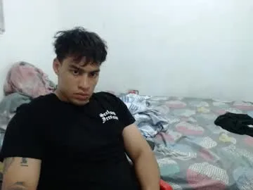 alejando_cb – webcam model profile photo Image 4