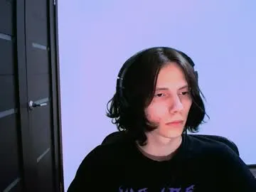 lust_one – webcam model profile photo Image 9