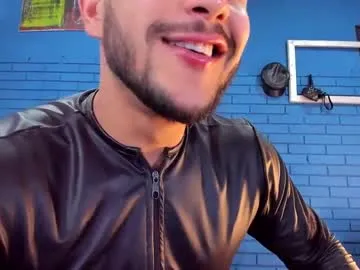 crismens – webcam model profile photo Image 16