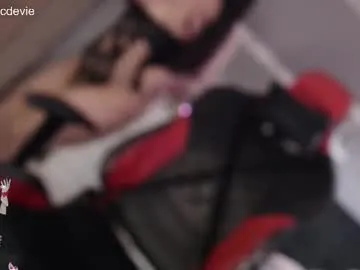 thicc_devie Image 3