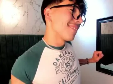 angelsofaurora – webcam model profile photo Image 15