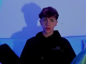 yasyaaa – webcam model profile photo Image 3