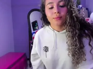 phqqipi – webcam model profile photo Image 12