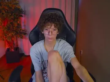 buzz5127 – webcam model profile photo Image 5