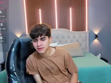 boy_jerry – webcam model profile photo Image 14