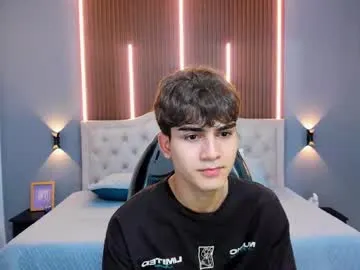 boy_jerry – webcam model profile photo Image 16