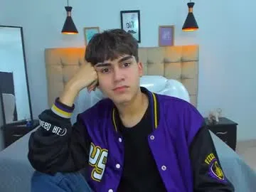 boy_jerry – webcam model profile photo Image 5