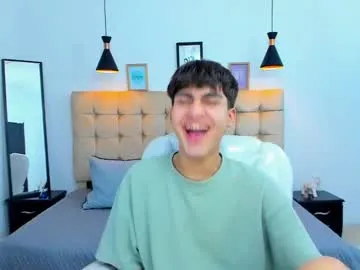 boy_jerry – webcam model profile photo Image 6