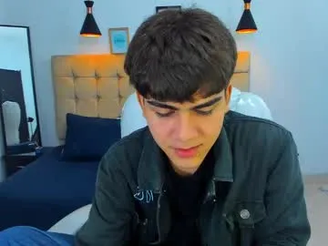 boy_jerry – webcam model profile photo Image 7