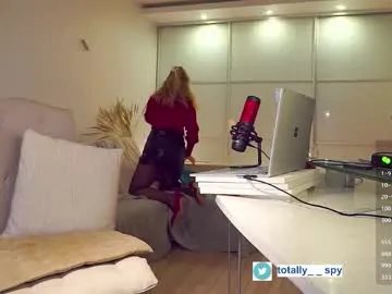 loving_ladies – webcam model profile photo Image 7