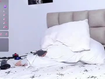 scarletttsinner – webcam model profile photo Image 11