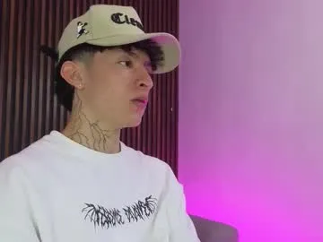 pretur_crubaa – webcam model profile photo Image 13