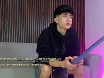 pretur_crubaa – webcam model profile photo Image 16