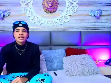 sbouchikh03 – webcam model profile photo Image 3