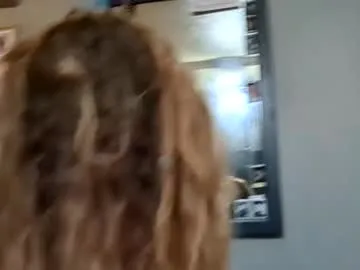 sexxxsirens – webcam model profile photo Image 4