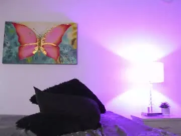 loving_ladies – webcam model profile photo Image 16