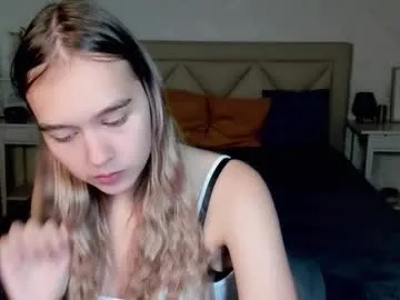 miya_shake – webcam model profile photo Image 13