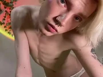 your_dolls – webcam model profile photo Image 3