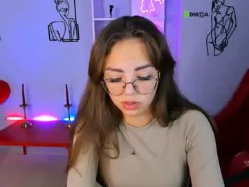 angelsofaurora – webcam model profile photo Image 3