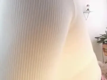 your_dolls – webcam model profile photo Image 14