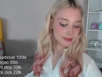 vickyfuckingdoll Image 4
