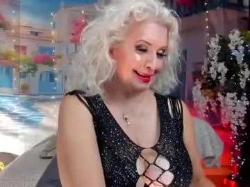 LeyahSummer – webcam model profile photo Image 6