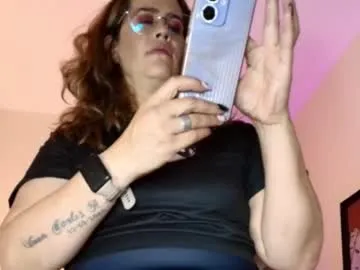 vivi_uwu – webcam model profile photo Image 10