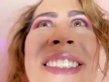 vivi_uwu – webcam model profile photo Image 7