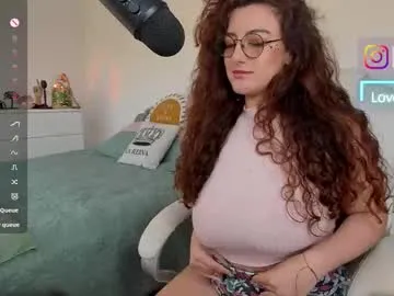 your_dolls – webcam model profile photo Image 17