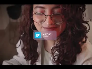 your_dolls – webcam model profile photo Image 7