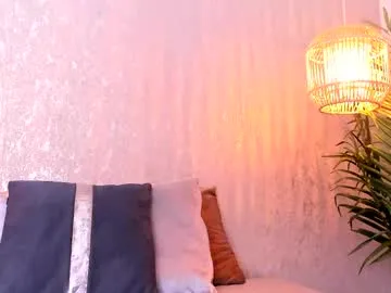 zaylanez – webcam model profile photo Image 14