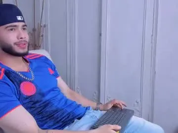 zaylanez – webcam model profile photo Image 3