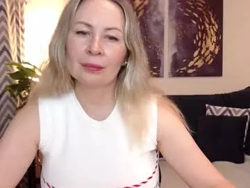 your_dolls – webcam model profile photo Image 12