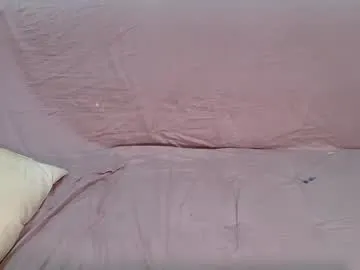 petites_perles – webcam model profile photo Image 11