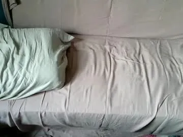 petites_perles – webcam model profile photo Image 5