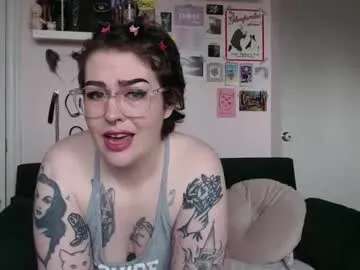 MillieGreco – webcam model profile photo Image 2