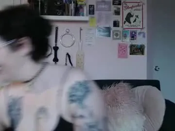 MillieGreco – webcam model profile photo Image 3